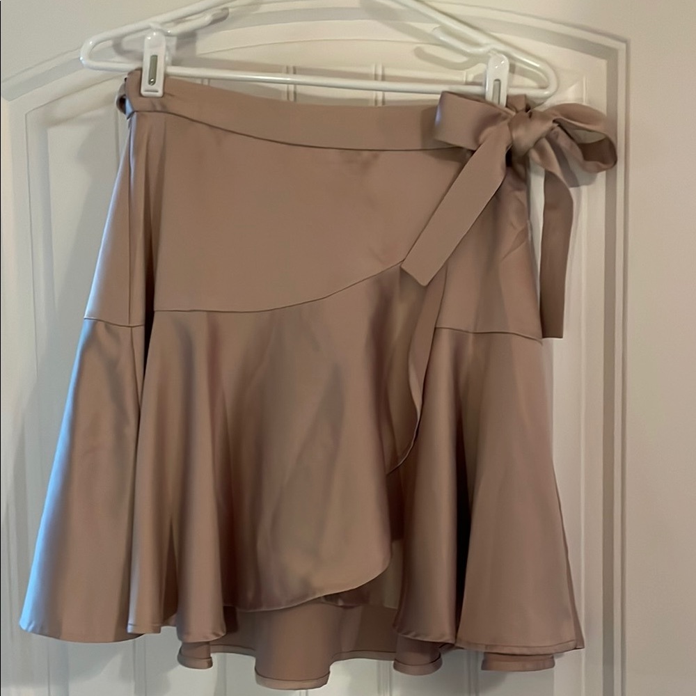 Elegant Light Peach Wrap Skirt, size M
